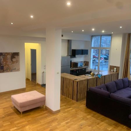 Spacieux 100 M2 Pour 7 Personnes En Plein Centre-Ville Lille Zewnętrze zdjęcie